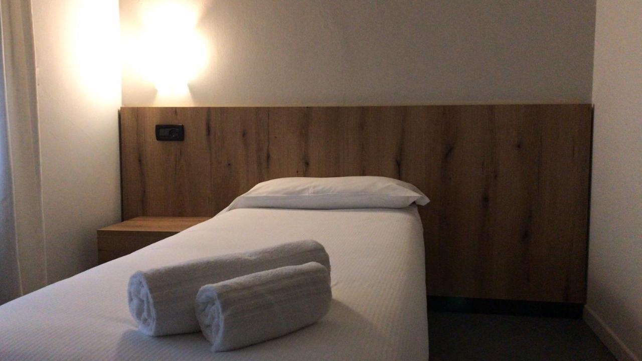 Hotel Doria - Business & Bike Ostiglia エクステリア 写真